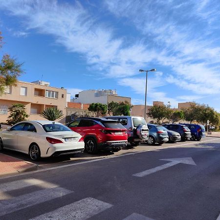 Hostal Las Dunas Cabo De Gata Eksteriør bilde